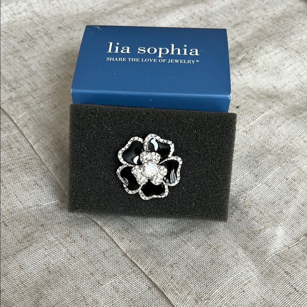 Lia Sophia Silver Flower Ring